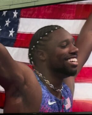 Terrell Owens Instagram - For ALL yall HATERS talking 💩 about @nojo18 after the first 2 Heats…
Talkin bout WORLD CHAMPION OF WHAT????

Let me help yall out…WORLD CHAMPION OF THE 2024 OLYMPIC 100M FINALS in 9.79 seconds 🥇…THAT’S WHAT!!! 

Congrats to @nojo18 🥇and @fkerley99 🥉 🇺🇸🇺🇸 
#100m #olympics #ustf #paris #track #fastestintheworld 

*I do not own rights to music*