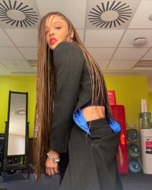 Tessa Thompson Instagram - Employee Breakroom Serve.