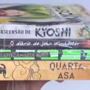 Thales Egidio Instagram - Postando Super Atrasado… 📚

1º Acensão De Kyoshi

2º O Diario De John Winchester 

3º A Biblioteca Da Meia Noite 

4º Quarta Asa 

#book #primeday #livros #bookstagram #livroseleitura #resenhaliteraria #booklover #booknerd #livrosemaislivros #kyoshi #spn #avatar #editoraplaneta #thalesegidio #quartaasa #rebeccayarros #biblioteca #anime #bibliotecadameianoite #caratinga #ipatinga #bookstagrammer #books #livrosgram