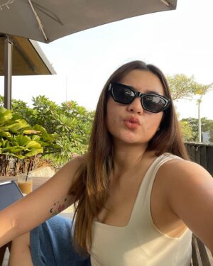 Thalia Ivanka Instagram - Baru foto tadi😃☀️