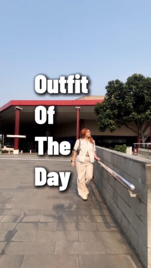Thalia Ivanka Instagram - 🤍🤎🤍🤎🤍
Shirt & Pants : @sucatta___ 

#ootd #ootdshare