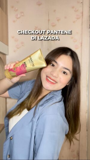Thalia Ivanka Instagram - Sejak rutin pakai produk Pantene ini, rambut rontokku berkurang 💕🥹

pastinya #RambutCapek mu bakal jadi
#RambutKeCharged dan bikin
#RambutTanpaBatas dalam menjalani hari-hari

Beli produk Pantene hanya di Lazbeauty dan dapetin banyak diskon up to 40%, voucher up to 10%, free gift dan pastinya gratis ongkirkirkir dari @lazada_id
