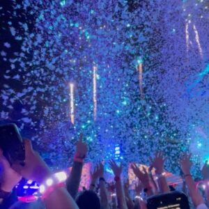 Thalia Ivanka Instagram - Last night was magical😭✨

#coldplayjakarta