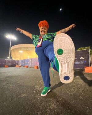 Thamirys Borsan Instagram - @budweiser_br… eu te amo! 
Obrigada por me fazer realizar sonhos que eu nunca nem me permiti sonhar. 
Sonhos que eram da minha mãe…
Dona Márcia, tô vendo seu Brasil ao vivo do Qatar, essa é pra você. 
Se você não entendeu, entenda… Bud é A cerveja da negrona aqui ❤️

#Publi
#BebaComModeração
#CopaComBud
#AturaoBaile
#Yourstotake
#BudX
#BudXDoha