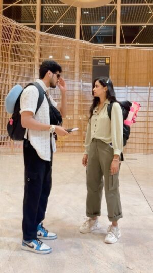 Thamizh Selvi Instagram - First experience in a Flight to SriLanka✈️ I can’t believe I managed the check in and immigration 💀 cuz the stress for passing it was real ! Also, introducing this Maidha man to my insta kudumbam @athiban_krishna ✨ Indha tholar kuda dhan payanam !