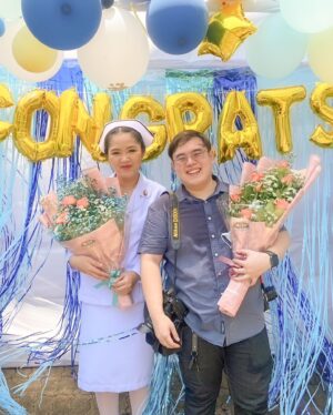 Thanaset Suriyapornchaikul Instagram - 💖 𝑪𝑶𝑵𝑮𝑹𝑨𝑻𝑼𝑳𝑨𝑻𝑰𝑶𝑵 💖
ยินดีกับความสำเร็จของหนูนะ
ต่อจากนี้ไม่ว่าหนูจะทำอะไร
เค้าจะยืนอยู่ข้างๆ
คอยเป็นกำลังใจให้นะ

🎓 2͜͡6͜͡/͜͡0͜͡5͜͡/͜͡2͜͡0͜͡2͜͡3͜͡ /͜͡ 1͜͡0͜͡:͜͡5͜͡9͜͡;͜͡2͜͡0͜͡ 🎓