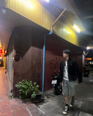 Thanawin Pholcharoenrat Instagram - Out n about