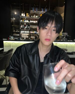 Thanawin Pholcharoenrat Instagram - 