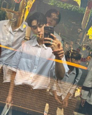 Thanawin Teeraphosukarn Instagram - พี่แพทกับพี่โซ่กับพี่กตไหลย้อน😂  #HIDDENAGENDA