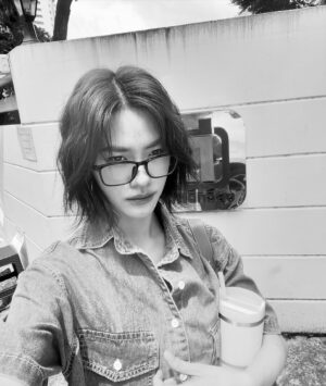 Thasorn Klinnium Instagram - In my glasses era😶👓