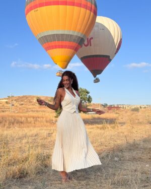 Thauny Raquel Instagram - Balloon ride in Cappadocia 🎈