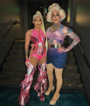 The Princess Instagram - You did us ALL PROUD MOMMA
Nashville L💟VES you!
💪😘💅
