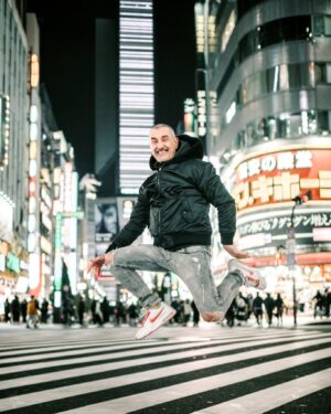 The Prophet Instagram - 𝗔𝗥𝗢𝗨𝗡𝗗 𝗧𝗛𝗘 𝗪𝗢𝗥𝗟𝗗 🧘🏽‍♂️🌎 WHICH ONE IS YOUR FAV? 🇭🇰🇳🇱🇯🇵🇦🇺🇹🇭