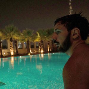 Thibaut Morgado Da Costa Instagram - 👀✌🏼
.
.
.
#dubai #paris #burjkhalifa #swimming #pool #tan  #summer #richissitudes #tv #holiday #newproject #soon #travel
