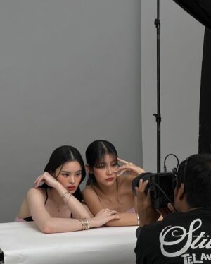 Thitiya Jirapornsilp Instagram - c🫶c🫶 crush on us🤍
#LOfficielThailand
#LOfficielJewelry
#CHANELFineJewelry
#CocoCrush