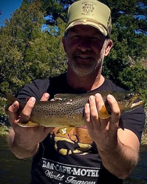 Thomas Jane Instagram - The fly fishing does not get any better than the Big Hole, MT with @lancestanchfield at Troutfitters - and my lucky @wiseriverclub hat…