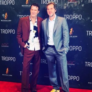 Thomas Jane Instagram - A evening Fitzgerald might have written… after years of work kicked off by the writings of @candicefoxauthor and the show running writing of @yolandaramke … thank you @amazonfreevee @amazonstudios who became home to our #troppo… And thank you to the cast and creators, someone of whom flew halfway around the world to stand together, toast, in some cases MEET, enjoy and celebrate … over an iced 🐊 crocodile and under the full eclipse of a Super Blood Flower Moon… surreal, the loveliest of people … friends became family… see you THIS FRIDAY, May 20th… 2 days to go… premiering on AMAZON FREEVEE …. #TROPPO 🐊🔥❤️

(Photo credit to a mixture of @breckeisner @yolandaramke @markhosack @jaime_king … xo)

#thomasjane #supermoon #eclipse #amazon #troppo #candicefox #jaimeking #breckeisner #courtneylaurenpenn #yolandaramke #radhamitchell #agc #eqmedia #wearerenegade #davidlyons