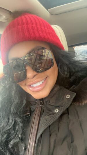 Tiffani Webb Instagram - It’s been a year chile. Even an amazing life has its challenges. My mom being diagnosed with ALS is one. I can still say I’m beyond blessed ❤️🍾🎉💕🔥 Happy New Year.