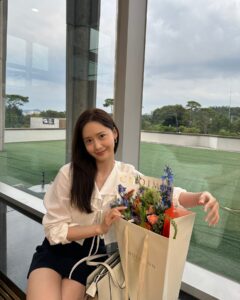 Actress Tiffany Young HD Instagram Photos and Wallpapers July 2024