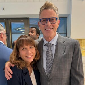 Tim Daly Instagram - HUMANS!!! This year’s @thecreativecoalition #ArtsDay of advocacy for our #RightToBearArts was a huge success!! Thank you to @potus @joebiden for hosting us at the White House, and @aarp for their partnership!