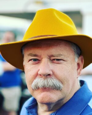 Tim Hooper Instagram - I think I actually like this yellow hat