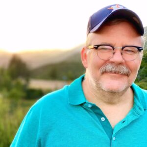 Tim Hooper Instagram - Happy Wednesday! Thank y’all for getting me to 25K! This old timer is quite humbled by all your support.
