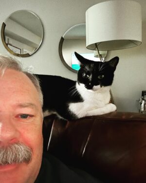 Tim Hooper Instagram - Me and Boris watching some tv