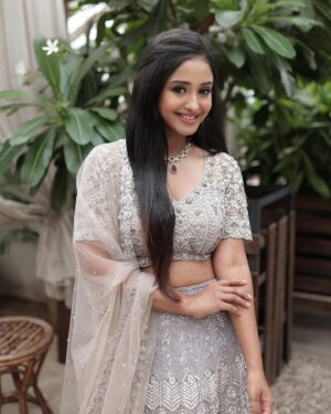 Tina Philip Instagram - My look from ‘the wedding’ now which wedding you can decide 😃
.

Outfit: @bawreefashions 
Clicked by: @memoriaproduction 
Jewellery: @jazzy_the_rentals 
Hair and makeup: @nandanisandha_ 
Location: @truetrammtrunk