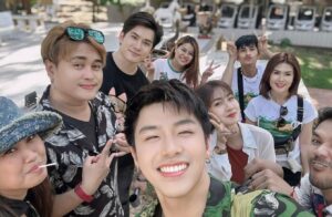Tinwiphat Khueankaew Instagram - เหนือสิ่งอื่นใด กำลังใจสำคัญที่สุด 🤍🩷
ขอบคุณกำลังใจที่ดีมากๆจากทุกๆคนนะคับ 🙏🏻🙏🏻

ขอบคุณแฟนบ้านอาร์ตติณณ์ทุกคนที่ส่งกำลังใจ รอยยิ้ม และพลังความสุขแบบเกินล้านนนน มาให้ผมนะคับ ทั้งที่มาเจอกันที่งาน และส่งข้อความให้กำลังใจผมผ่านช่องทางการติดตามต่างๆของผม นะคับ 🤍🩷 จุ๊ปๆ 

ขอบคุณ THE AT Team สำหรับการ Support ทั้งแจกของที่ระลึก คุมเสียง ช่วยสร้างสีสันบนเวทีและภาพถ่ายสวยๆ ด้วยนะคับผม คริคริ 🤍🩷 

ขอบคุณทีมดูแลส่วนตัวของผม พี่แจง พี่โจ พี่กิ่ง ที่คอยจัดการ ดูแล อำนวยความสะดวกต่างๆ ให้ผมได้ทำงานอย่างเต็มที่กับงานในครั้งนี้ด้วยนะคับ 🤍🩷

ไว้โอกาสหน้า เรามาเจอกันอีกนะคับผม ขอบคุณทุกๆคนมากๆนะคับ  ร๊ากกกกกกกกกเด้อ ม๊วฟๆ 😘😘

Cr.LekTHEAT

#46ปีสวนสัตว์เปิดเขาเขียว
#ARTTIN #อาร์ตติณณ์ #บ้านอาร์ตติณณ์ #คนของอาร์ตติณณ์ #THEAT
