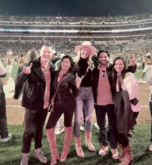 Tiya Sircar Instagram - We did it! My beloved Texas Longhorns are headed to the Big 12 Championship, baby! HOOK ‘EM HORNS! 🤘🏽🏈🤠🐂🥹

#TexasLonghorns #LonghornsNation
#TexasForever #ArchManningFTW😍

Thank you times a million to ma girl @hillaryjenson for the most crazy fun home game extravaganza yesterday! Was truly one for the BOOKS. 📚🙌🏽