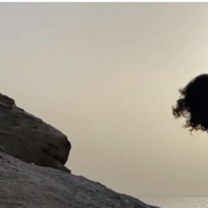 Tom Duquesnoy Instagram - parfum d’ether
senteurs des terres
au mystère du soi 

instants prononcés 
une trans consciente
des mouvements de l’âme

sans substance
accédant à la substance
révélant la substance