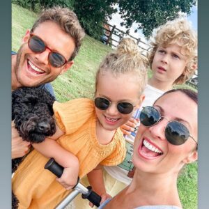 Tom Hopper Instagram - Well, we made it to double figures smush! 10years since a pretty banging wedding❤️🥰
The more we go along this crazy thing called life together, the more I love you and couldn’t be more grateful that you chose to go on this journey with me. Every passing year I say it, but I don’t know what I’d do without you being my constant teammate and partner by my side. You are my rock @laurahopperhops 
Happy wedding anniversary beautiful ❤️❤️❤️