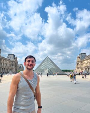 Tomás González Instagram - #paris2024 🤩🌈