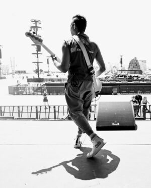 Tony Kanal Instagram - Soundcheck vibes were 🔥today. Stay hydrated and we'll see you soon!

📷: @mattsharkeyphoto