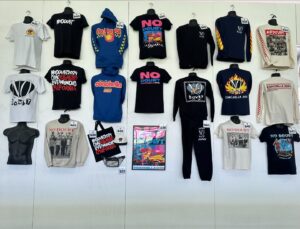 Tony Kanal Instagram - The No Doubt merchandise tent is open all weekend at @coachella. 

Come check it out!

📷: @ashleyosborn