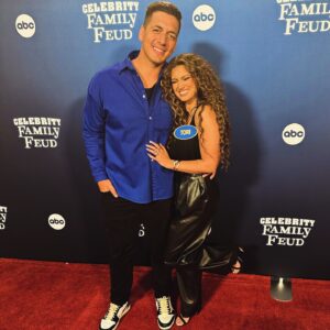 Tori Kelly Instagram - had such a blast on @familyfeudabc with @meghantrainor !!! 🫶🏼🎊🙈🏆