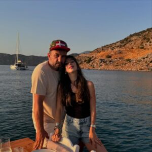 Toygan Avanoğlu Instagram - 🧡 @toyganavanoglu