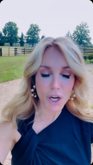 Tracey E. Bregman Instagram - What to do about a Rooster 🙆‍♀️ and you know I love animals! #ranchlifeinheels ##farmlife #chicken #rooster #farmproblems #earplugs #clockforarooster #ranchproblems😂
