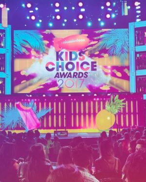 Travis Bryant Instagram - #KCAs 2017 *insert orange blimp emoji*