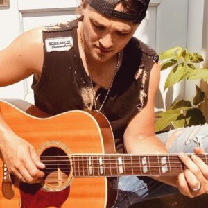 Travis Cormier Instagram - A little more summertime ☀️