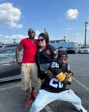 Treach Instagram - Had to Scoop up Relative @rayj & Relative @1stladyel & catch Up while he was in Jerz