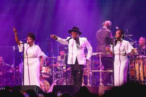 Trevor Nelson Instagram - It was pure island vibes. We sang,we danced ,we rejoiced,we reflected , but we had so much fun celebrating Windrush 75 at the Royal Albert hall.
Listen to it on BBC radio 2 this Sunday at 8pm or on BBC sounds ❤️