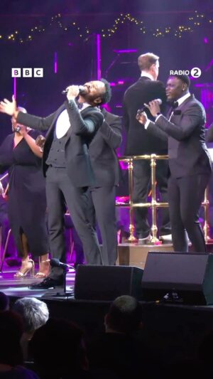 Trevor Nelson Instagram - A festive soul spectacular 🤩

Trevor Nelson celebrates a soul Christmas from the Royal Albert Hall with the help of a star-studded lineup!