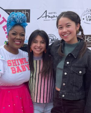 Trinity Bliss Instagram - Had a blast singing with @cherylporterdiva! Thank you @isabellamofficial for having me! 🎤🗣️💕