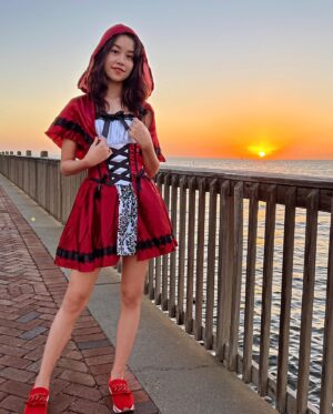Trinity Bliss Instagram - “I” was walking the path to “grandma”’s house when I saw… ♥️🌅🐺😉. Happy Halloween everyone!!! 👻