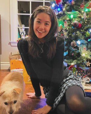Trinity Bliss Instagram - Merry Christmas to you all! 🎄♥️ My brothers are home for Christmas and I am so happy!  Wish you a cozy day filled with laughs and cheer like mine 🦄