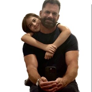 Tuc Watkins Instagram - One of us can no longer beat the other at “Kings on the Corner.” ♥️♣️♦️♠️