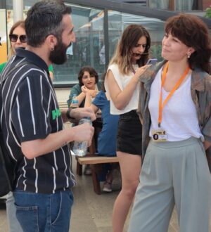 Tülin Özen Instagram - @sinemaadasi ‘nın organizasyonunu yaptığı , @sinemateksinemaevi ‘nde gerçekleşen  III. Sinematek Günleri: Sektör Buluşmaları … canım @se.nacar ‘la ‘Ben Sende Tutuklu Kaldım’ isimli oyuncu - yönetmen ilişkisi söyleşimiz.. 2 Haziran 2024.. (fotolar yeni gelmiş ya da ben yeni fark ettim maili )🍄…