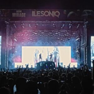 Tyler Marenyi Instagram - NGHTMRE b2b JAUZ at @ilesoniq 🫨

The energy for this set was truly unreal. From first song to last you guys were going absolutely crazy. Thank you for packing out the stage for our set!! 🔮 🦈

🎥/📸: @capturedbycyga