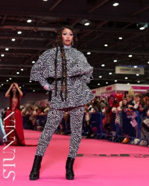 Tynomi Banks Instagram - Dragcon UK recap honestly, this place always makes me feel like I should be living here.  Everyone at dragcon the fans the workers I have so much love for you.